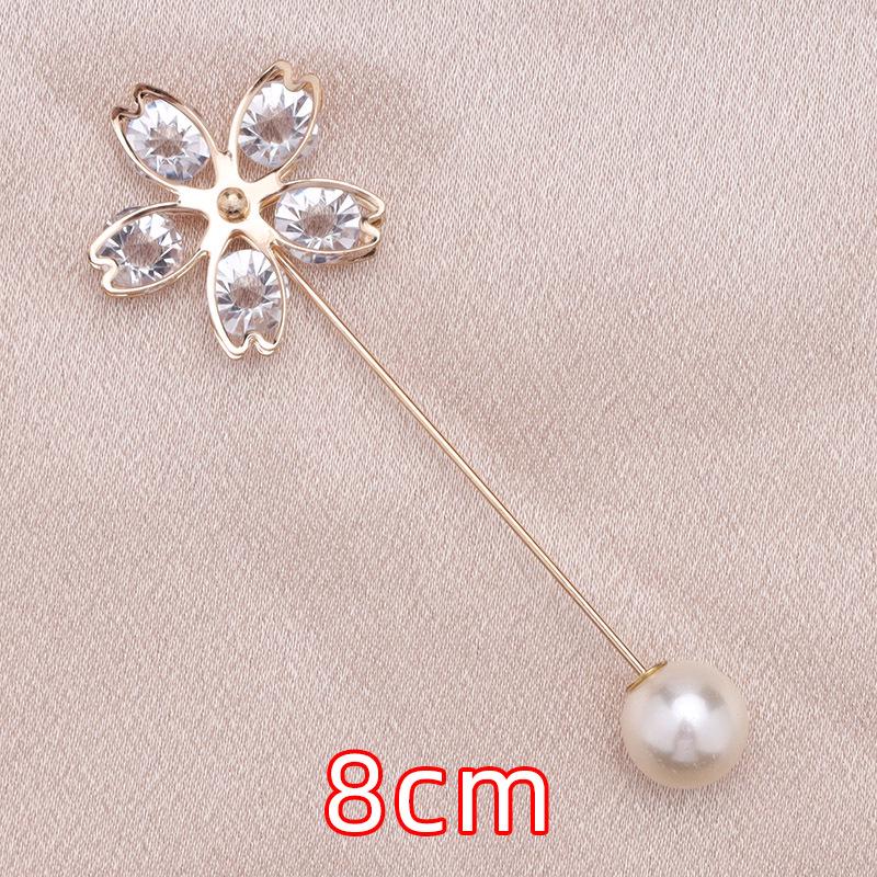 Waist-Cinching Pin: Transform Pants with This Anti-Exposure Brooch Accessory