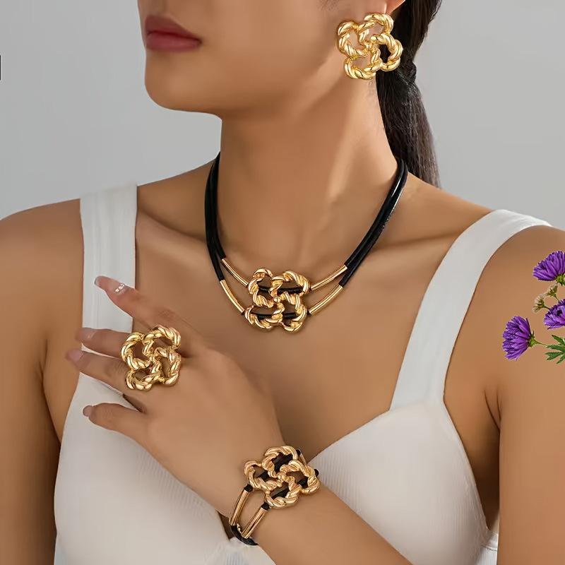 

Women s 5-piece Jewelry 1 Pair of Earrings 1 Piece Jewelry 2 Pieces Jewelry Multiple Jewelry золотий