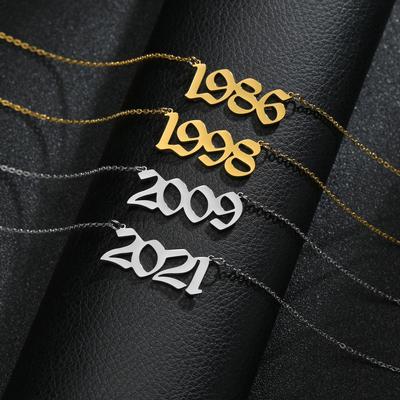 Collana Personalizzata in Acciaio al Titanio 2024 - Gioiello Regalo Anno di Nascita
