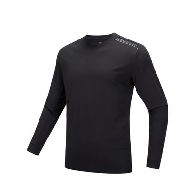 Warme Kleidung – Pullover & Langarmshirts