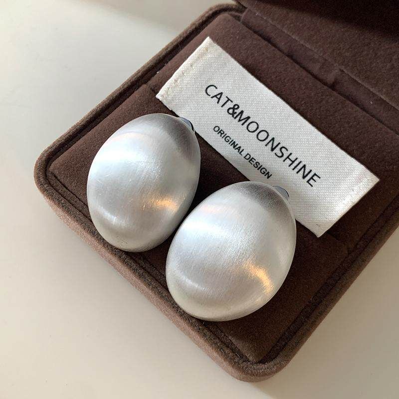 Brushed Metal Oval Egg-Shaped Earrings 2026 New Popular Style High-End Earrings European and American Style Light Luxury Minimalist Ear Studs