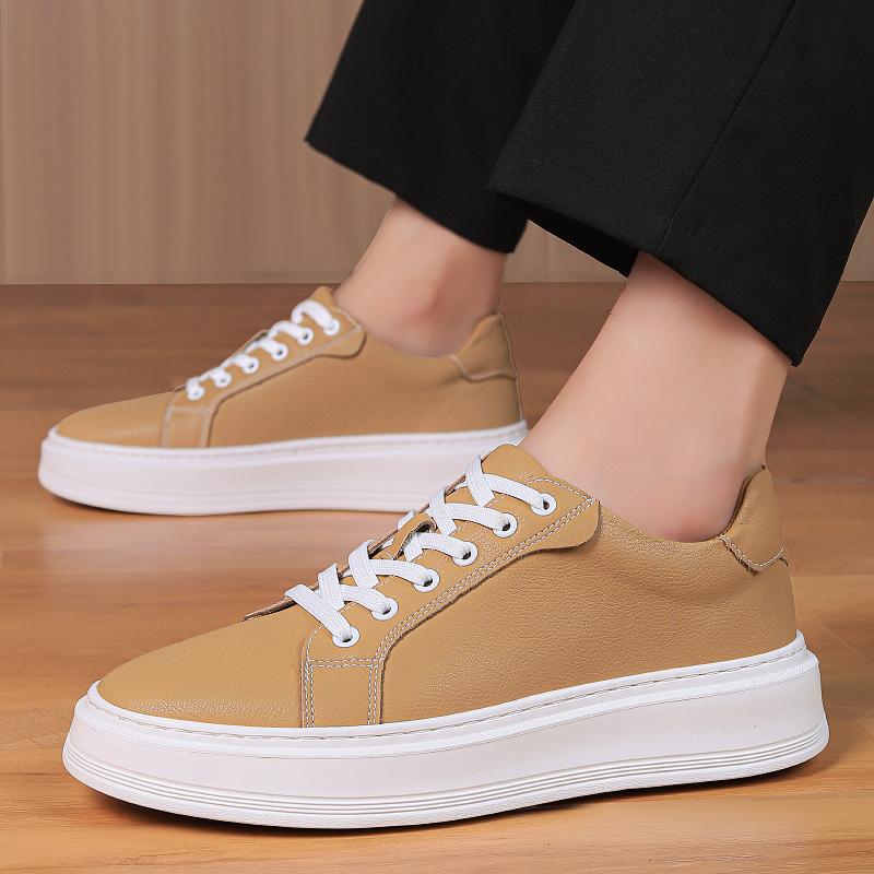 Fashion 2025 New Men's Casual Leather Shoes Outdoor Genuine Leather Designer Sneakers Comfy Flats Fashion Lace Up Tenis Masculino Shoes