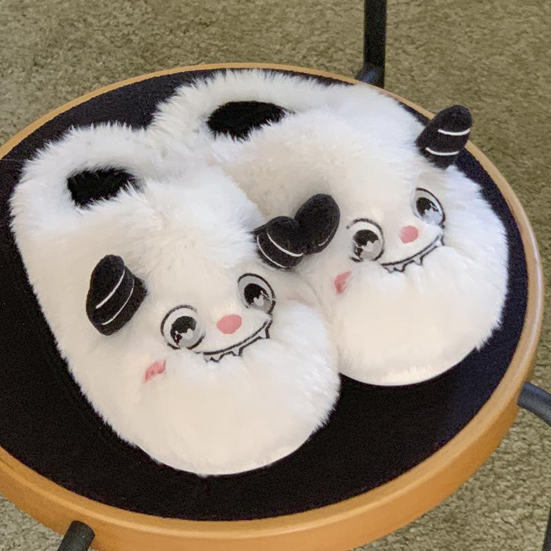 Funny cotton slippers winter 2025 new Internet celebrity cute panda plush thickened bottom non-slip warm fluff