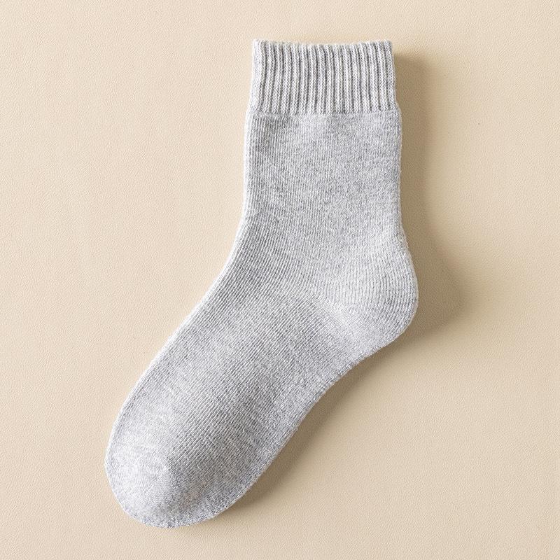 Women's Autumn/Winter Terry Socks - Velvet-Lined, Thick, Mid-Tube, Solid Color, Warm Towel Style.