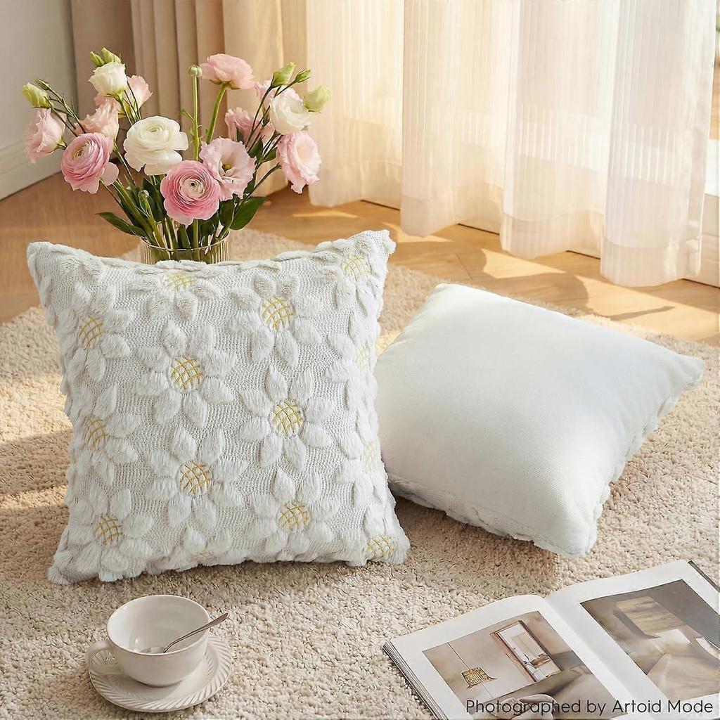 Set of 2 decorative cushion covers in faux fur, jacquard, sunflower pattern, white, cream.45*45cm, for sofa, decoration