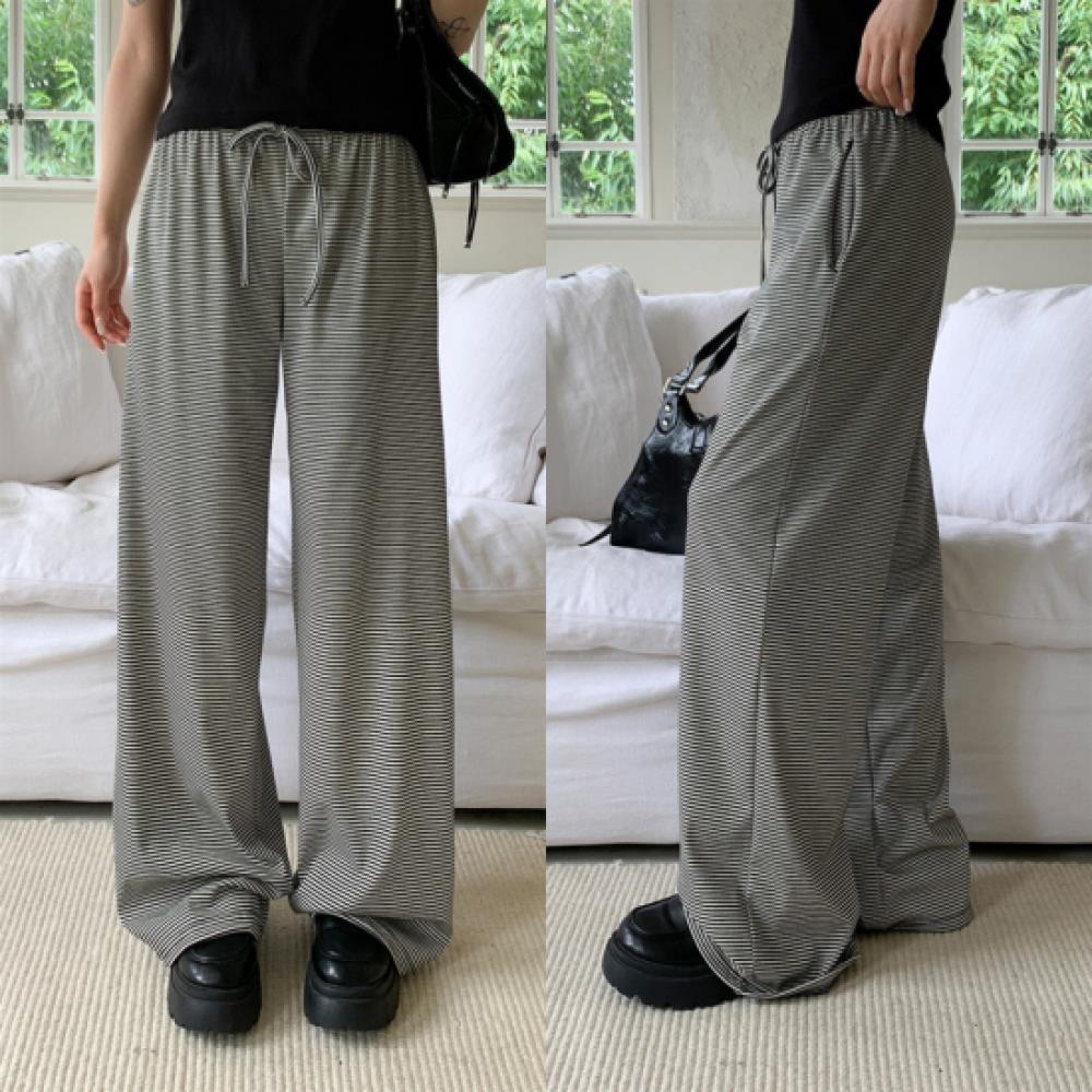 New Arrivals Open Run Women Stretch Banding Wide Pants Rayon Stripe