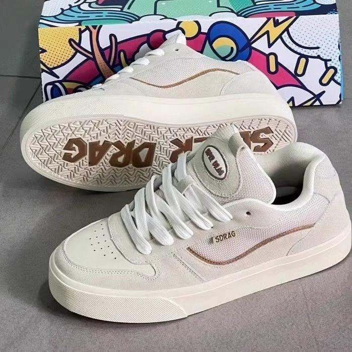 New beige flip fur letter sole bread shoes women's versatile low-top board shoes thick-soled breathable casual sports shoes