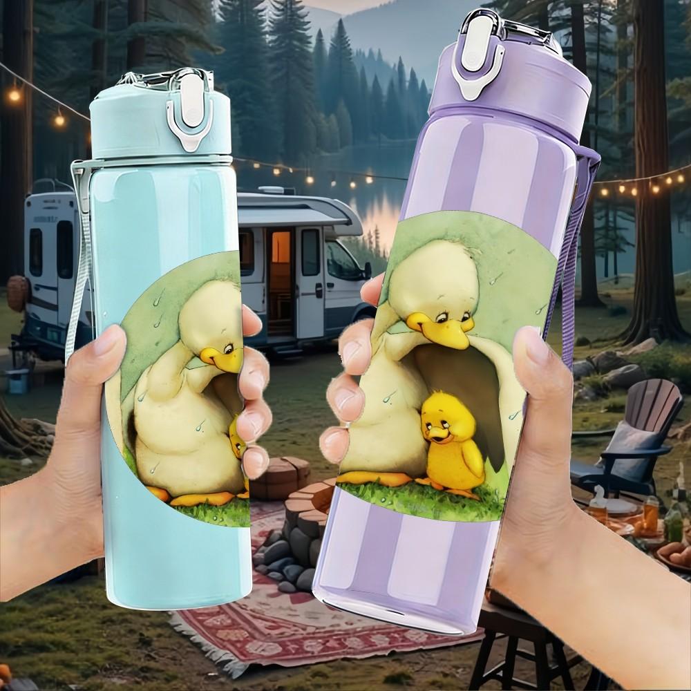 1PC Mother Duck With Baby Duckling Print 750ml Color Plastic Sports Water Bottle Leakproof Flip Straw Lid Suitable for Sports Office Home Use