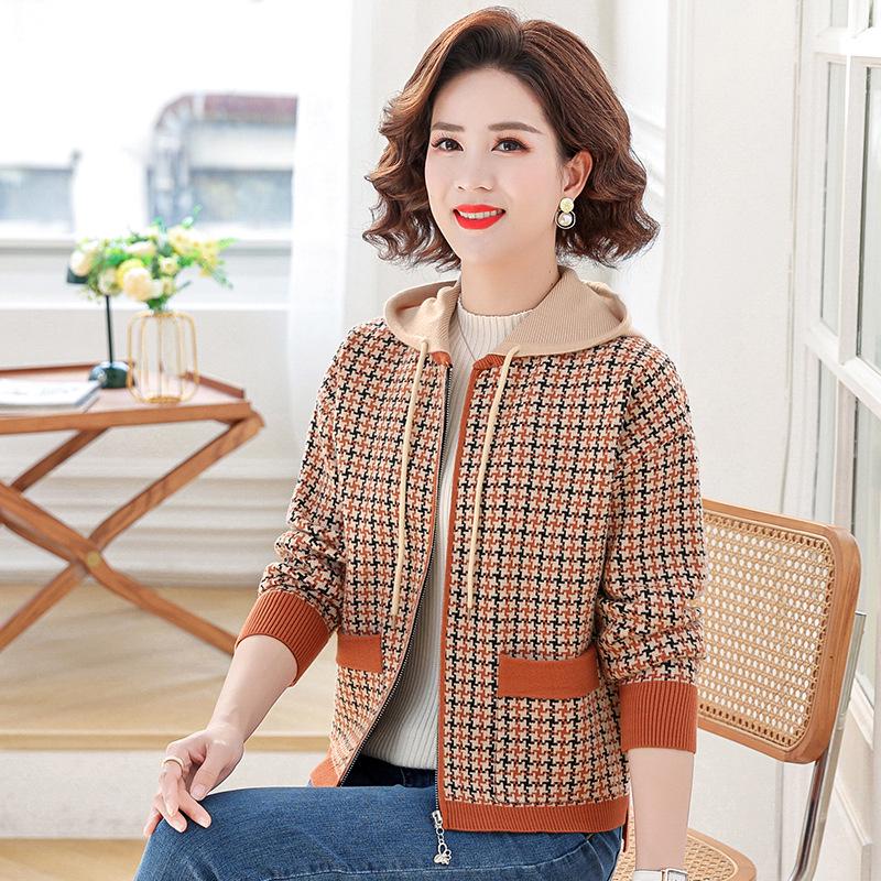

Elegant Hooded Knit Cardigan for Middle-Aged Women - Spring/Autumn Short Jacket Top XL (115-125 jin) оранжевый