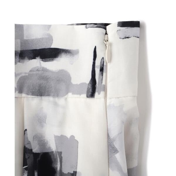 JILL by JILL STUART Women's Reflective Print Tuck Skirt (125-3120005) In White (Pre-order Available from Late March To Early April)