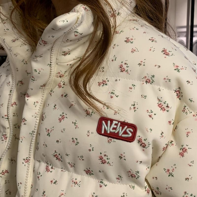 Neue Baumwollgepolsterte Jacke für Damen im Winter, Süße Kurzjacke mit Blumenmuster, Koreanische Version, Locker und Verdickt, Vielseitige Jacke