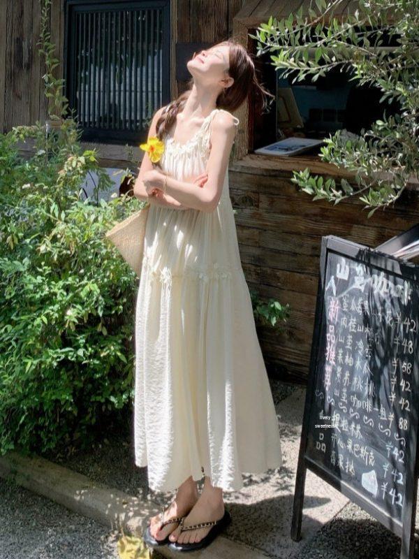 Spring 2026 French Holiday 3D Floral Tiered Camisole Dress for Women
