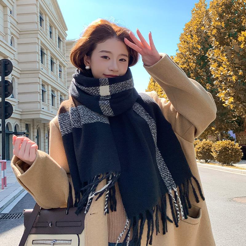 Plaid scarf winter new high-end thickened versatile warm shawl student couple scarf retro style