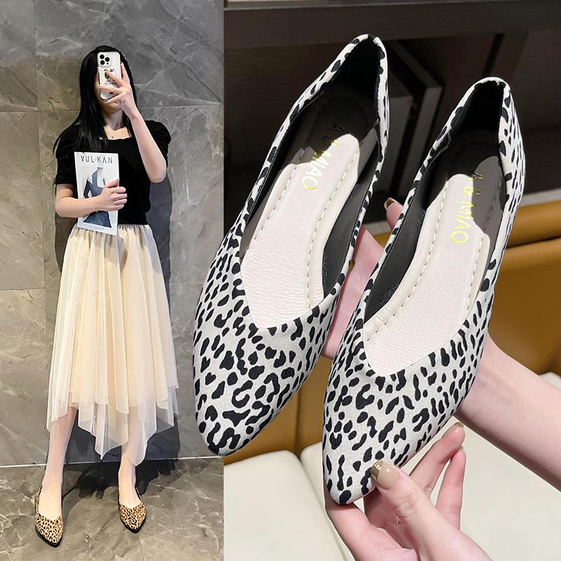 Fashion Woman Elegant Summer French Square Toe Green Mary Janes Cute Casual Flats Female Retro Shoes Low Heeled Soft Soled Flat Shoes