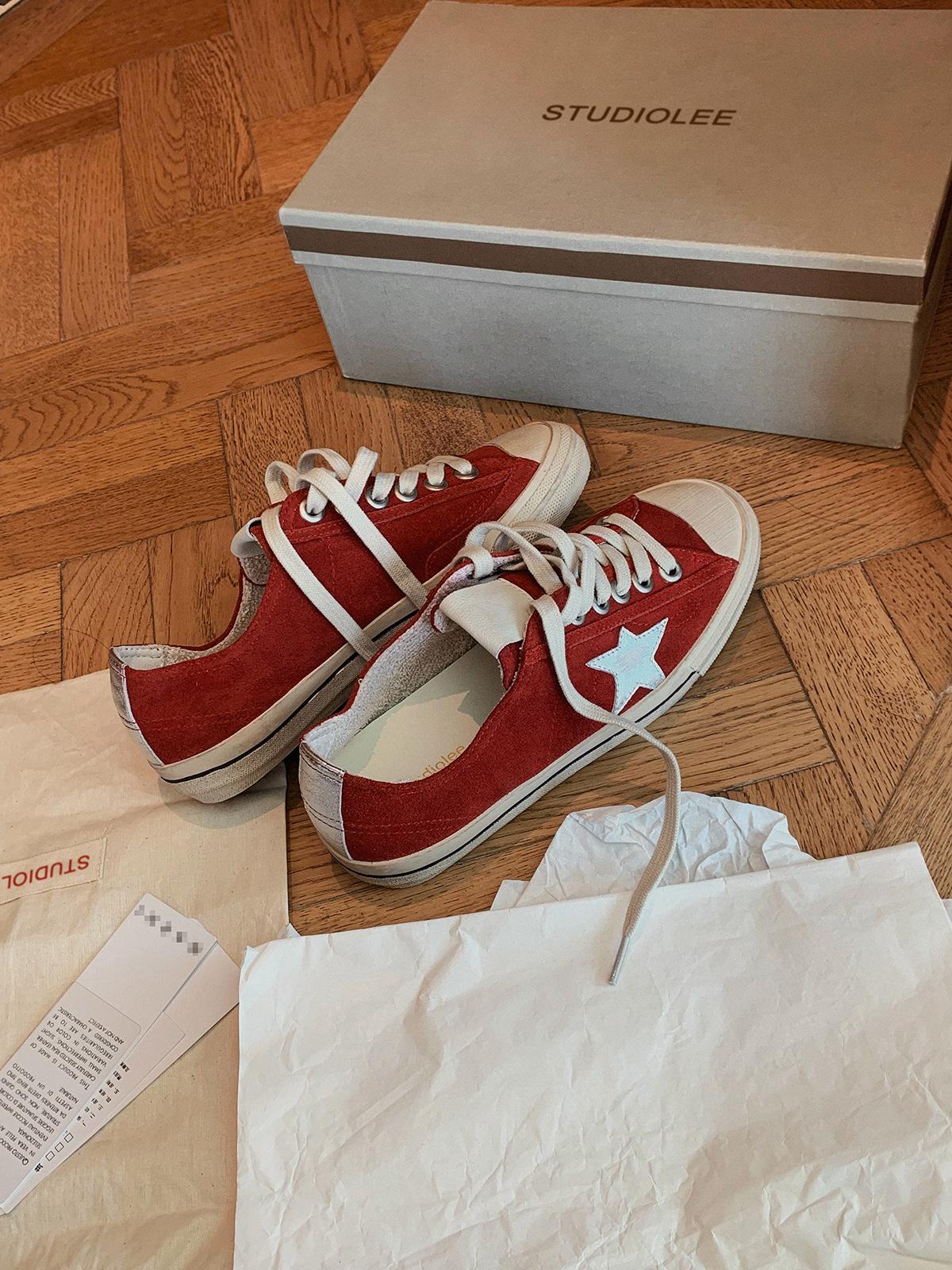 

Обновленная версия выделанной лошадиной кожи, старые звезды, повседневное увеличение внутренней высоты, маленькие грязные туфли, женские кеды 40 бордовый