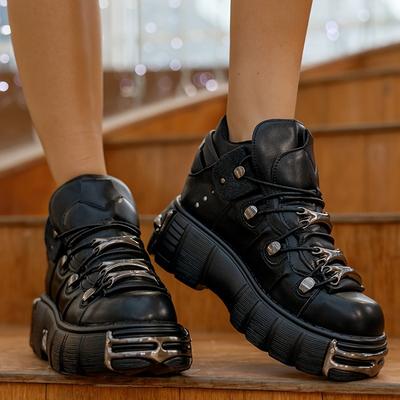 Gothic Punk Style Damen Stiefeletten - Schnürung, Plateauabsatz, Runde Zehenpartie mit Metallakzenten, Kunstleder