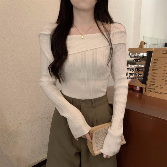 Women's Irregular One-Shoulder Knit Base Layer Top with Collarbone Design, Long Sleeves, and High-Waisted Fit for Spring and Autumn.