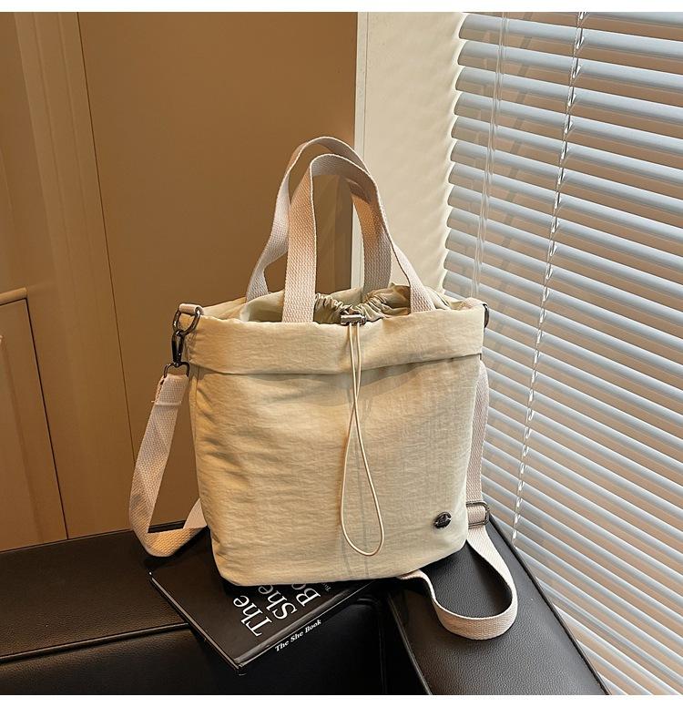 Canvas Bag Women's Summer Versatile New Casual Messenger Bag Popular Portable Bucket Bag