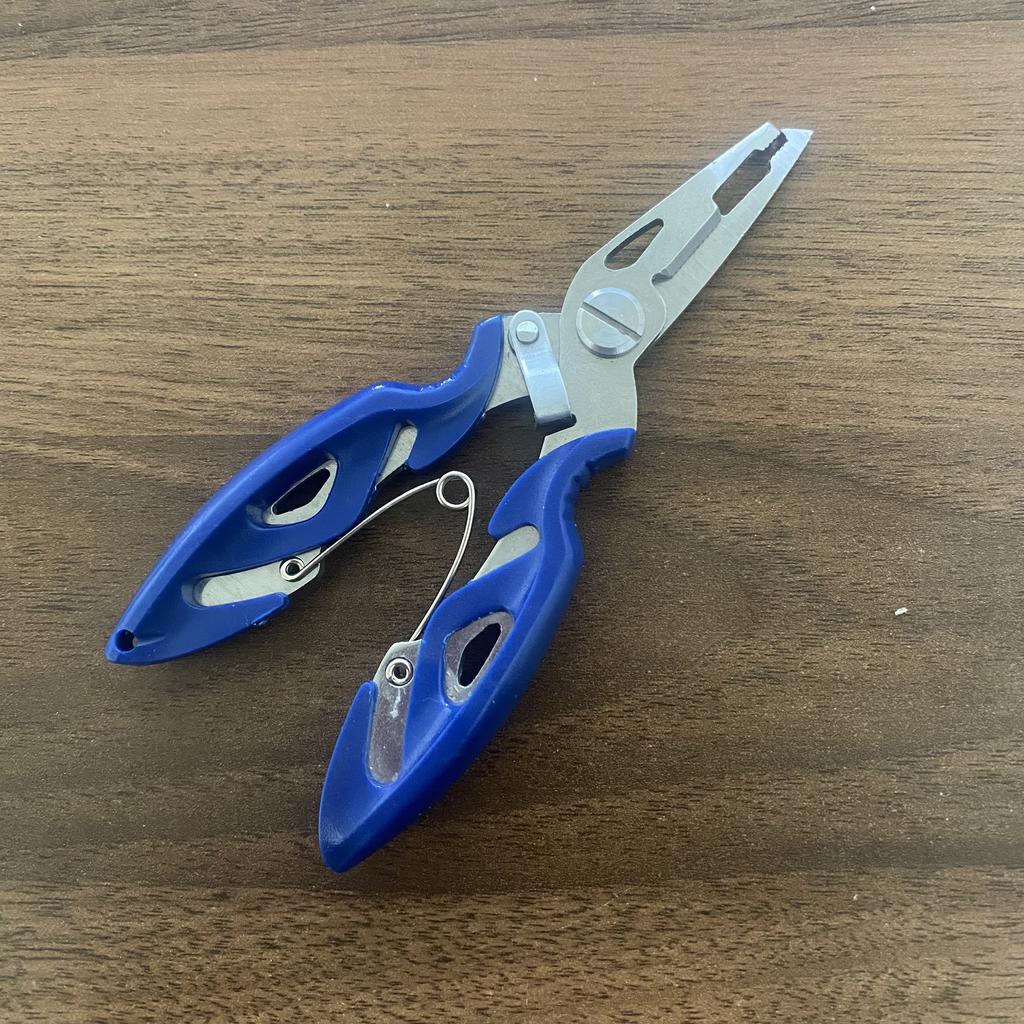 Stainless Steel  Hook Pliers Multifunctional Fishing Scissors Kids Suitable Sea Fishing Includes Hook Remover