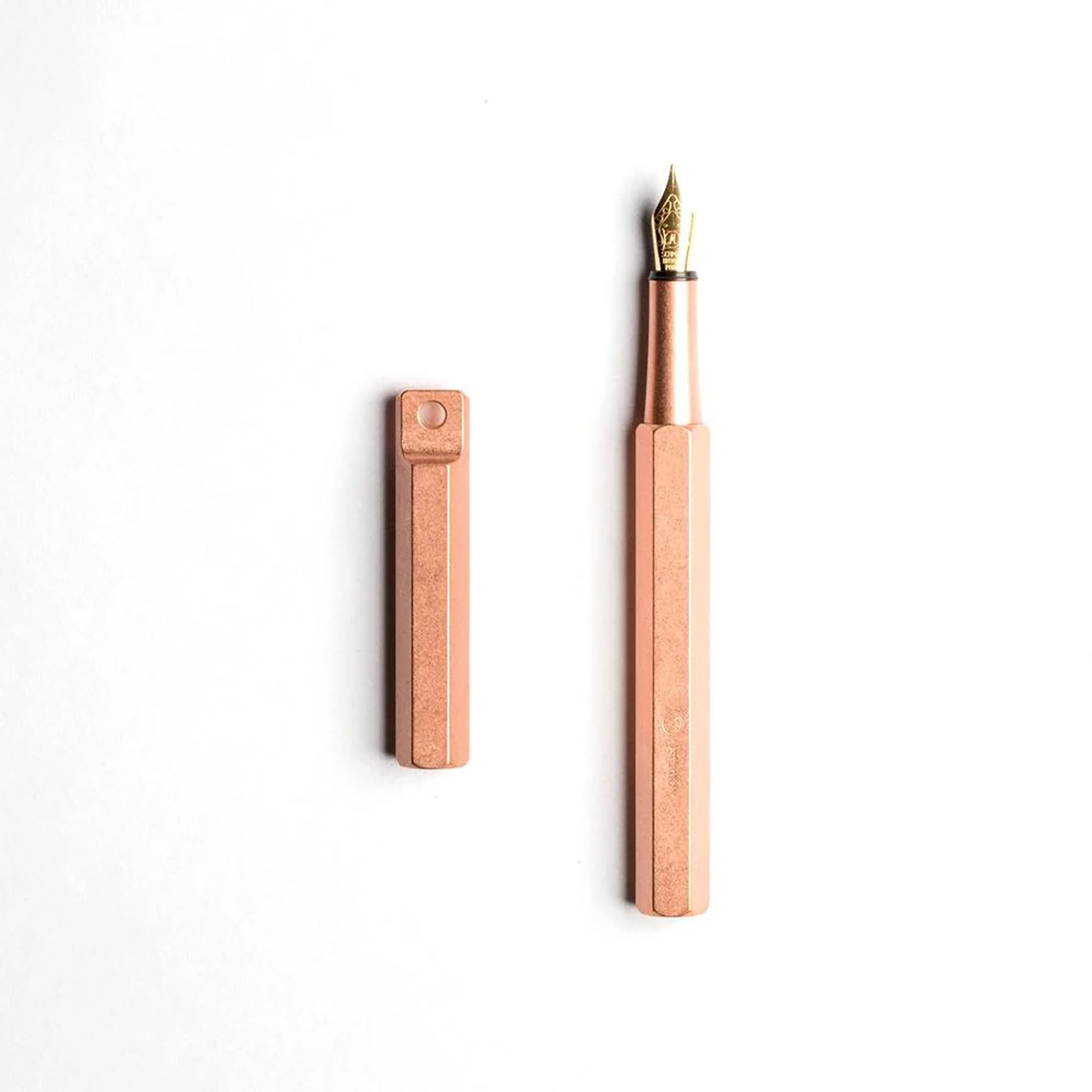 

Classic portable fountain pen (M nib)
