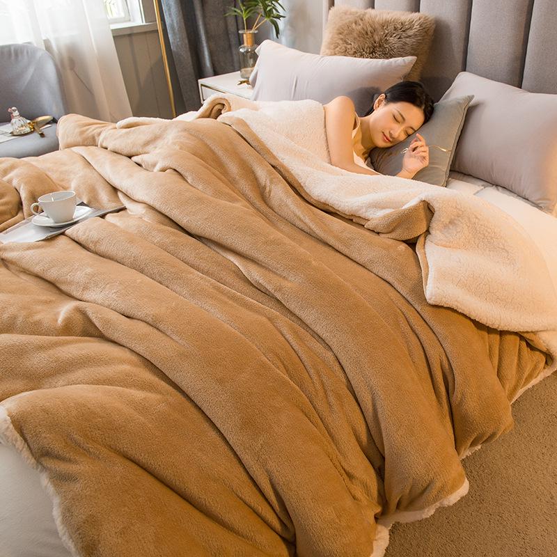 Luxurious Double-Sided Lambswool Plush Blanket & Duvet Cover