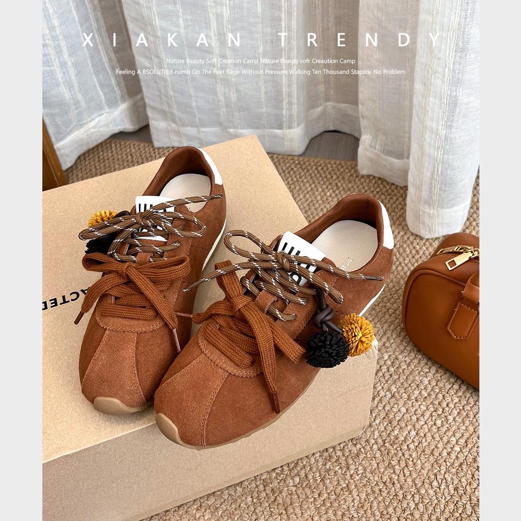 Innere Höhenerhöhung 5 cm Doppel-Schnürung Deutsche Trainingsschuhe Damen 2025 Herbst neu lässige Sport-Forrest-Gump-Schuhe Retro kleine weiße Schuhe