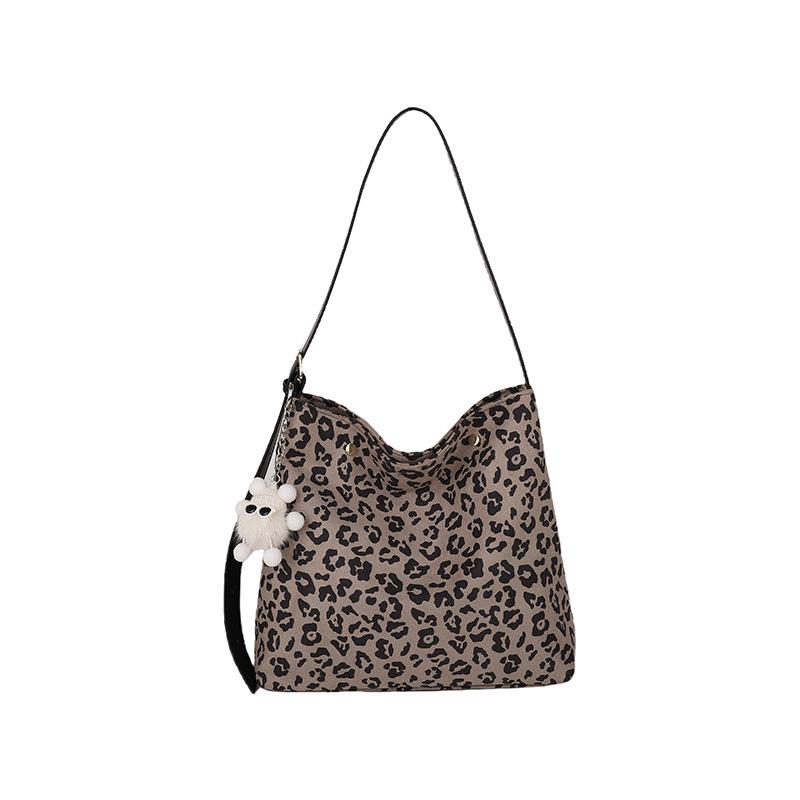New retro leopard print women's shoulder bag fashion trend autumn and winter casual tote messenger bag
