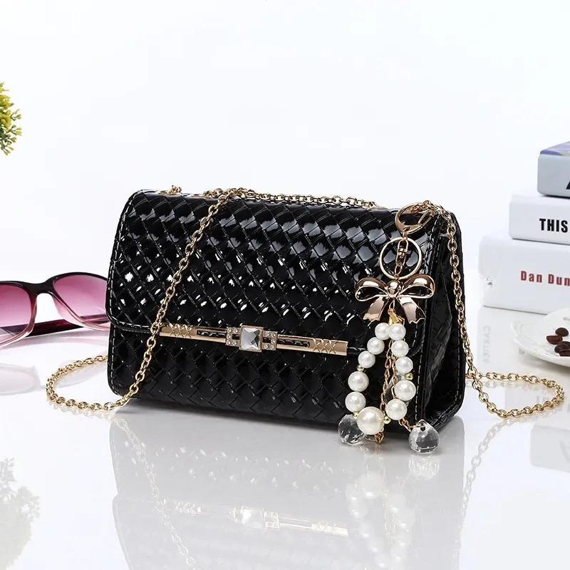 Women's Fashion Chain Bag Single Shoulder Crossbody Bag Simple Hundred Small Square Mini Shopping Commuter Bag Casual Diagonal Shoulder Bags
