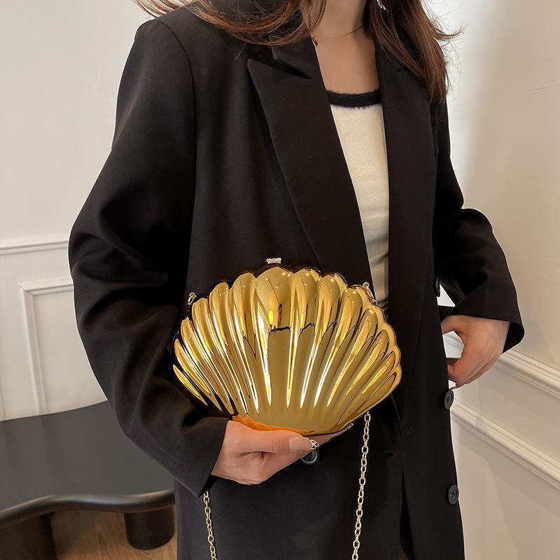 Acrylic shell bag 2025 new sweet girl fashion candy color foreign style versatile chain messenger dinner bag