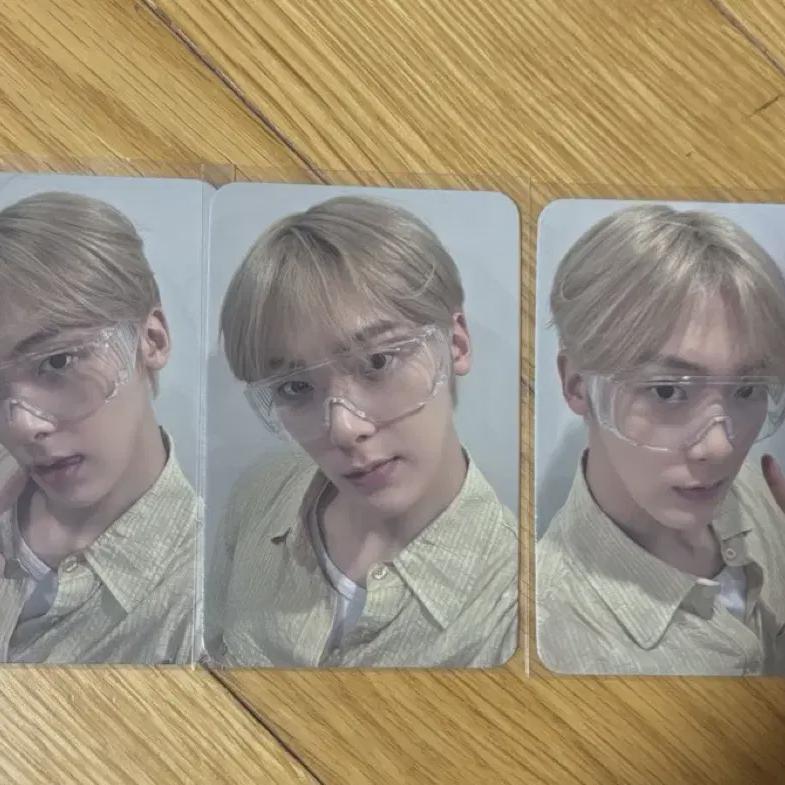 

Astro Sanha Mini Vol. 2 Chameleon K-pop Planet Goggles Unreleased Photocard