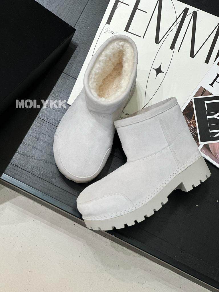 Genuine leather cowhide women's shoes trendy snow boots women's 2025 winter new thickened velvet short tube fashionable versatile warm