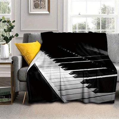 Wzór muzyki fortepianowej cyfrowo zadrukowany poliester Aksamitny flanelowy koc na sypialnię Miękkie polarowe narzuty na sofę i łóżka