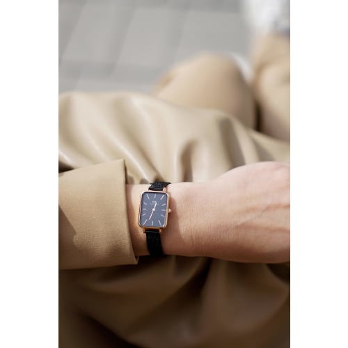 [Official Shop / 2-Year Warranty / Official Import] Daniel Wellington DW Women's Quadro Watch, 20x26mm, Pressed Ashfield RG Black. This square watch i