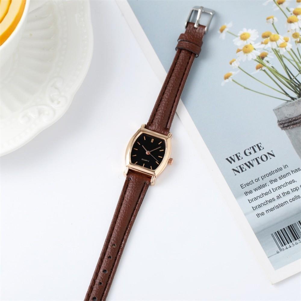 Leather Watches for Women Square-shaped Bracelet Watch New Students Wrist Watches Female Gifts