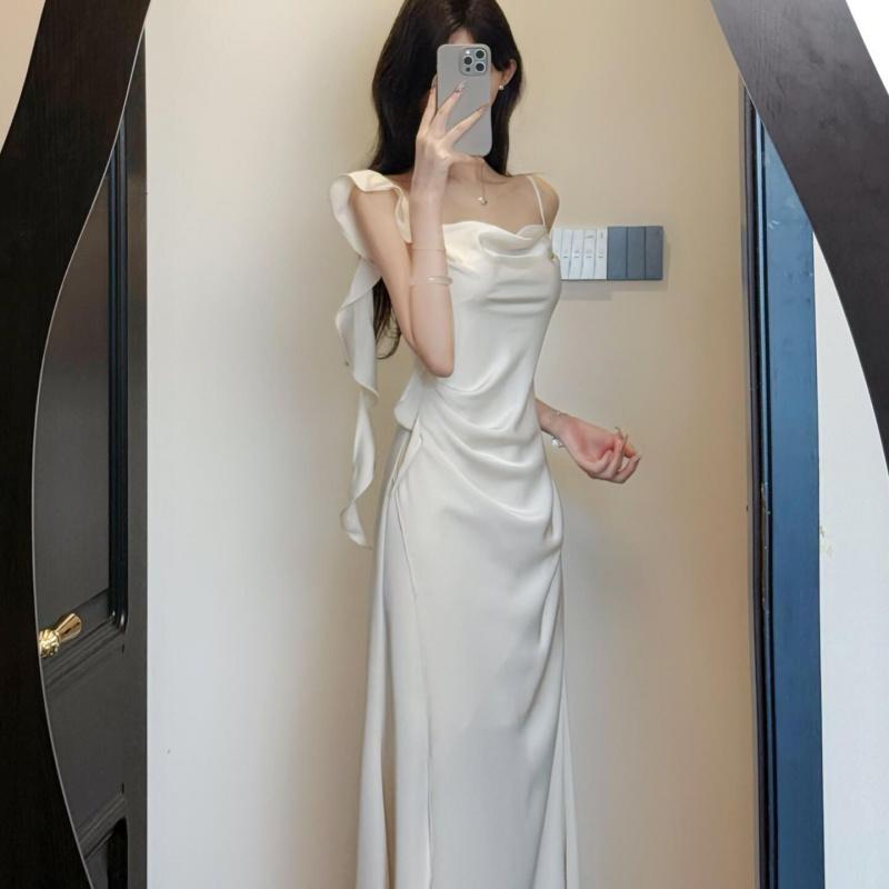 2025 Sukienka w stylu francuskim z satynowym paskiem i dekoltem typu swing Letnia Nowy Design Elegancka Sukienka Midi podkreślająca talię