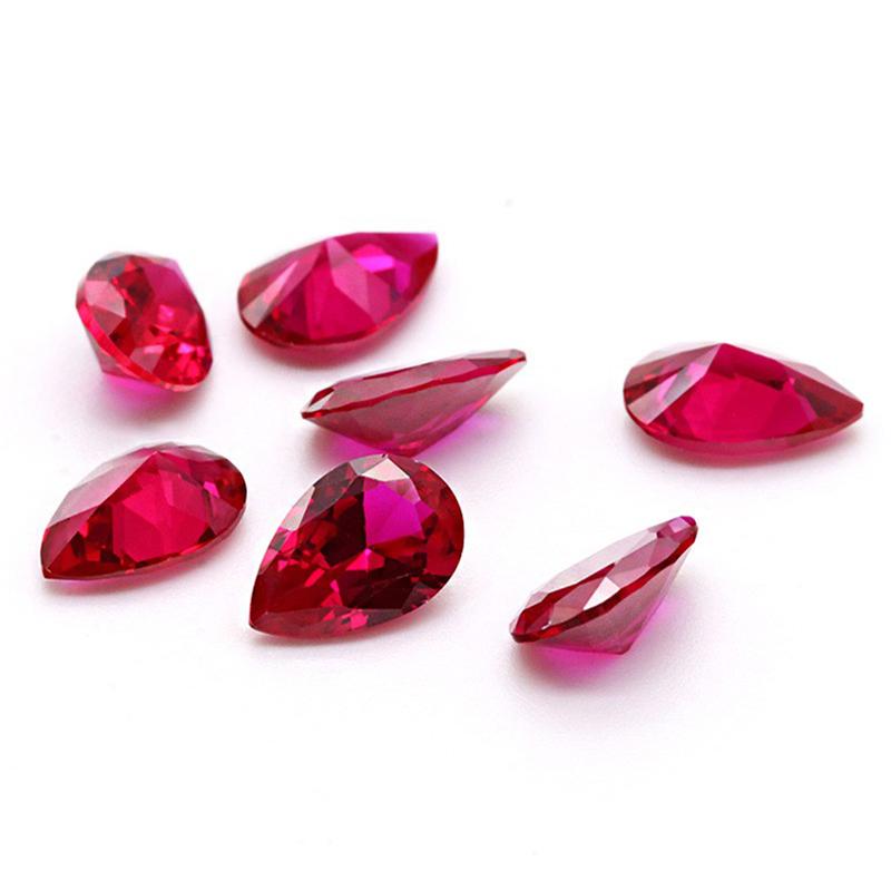 Kreativní kulatý korundový holub Krvavě červený korund umělý drahokam