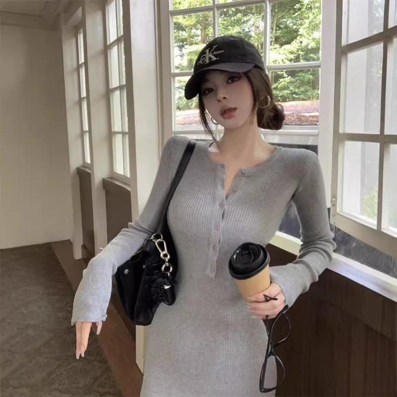 Yellow V-neck Long-sleeved Knitted Dress Women's White Inner Sweater Skirt Pure Desire Slim-fitting Hip-wrapped Long Skirt