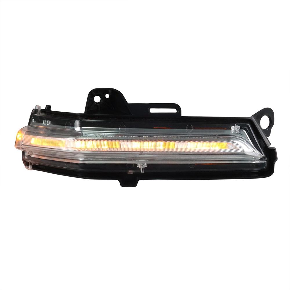 Right Side LED Mirror Turn Signal Light For 2018-2024 Chevy Traverse Turn Lamp