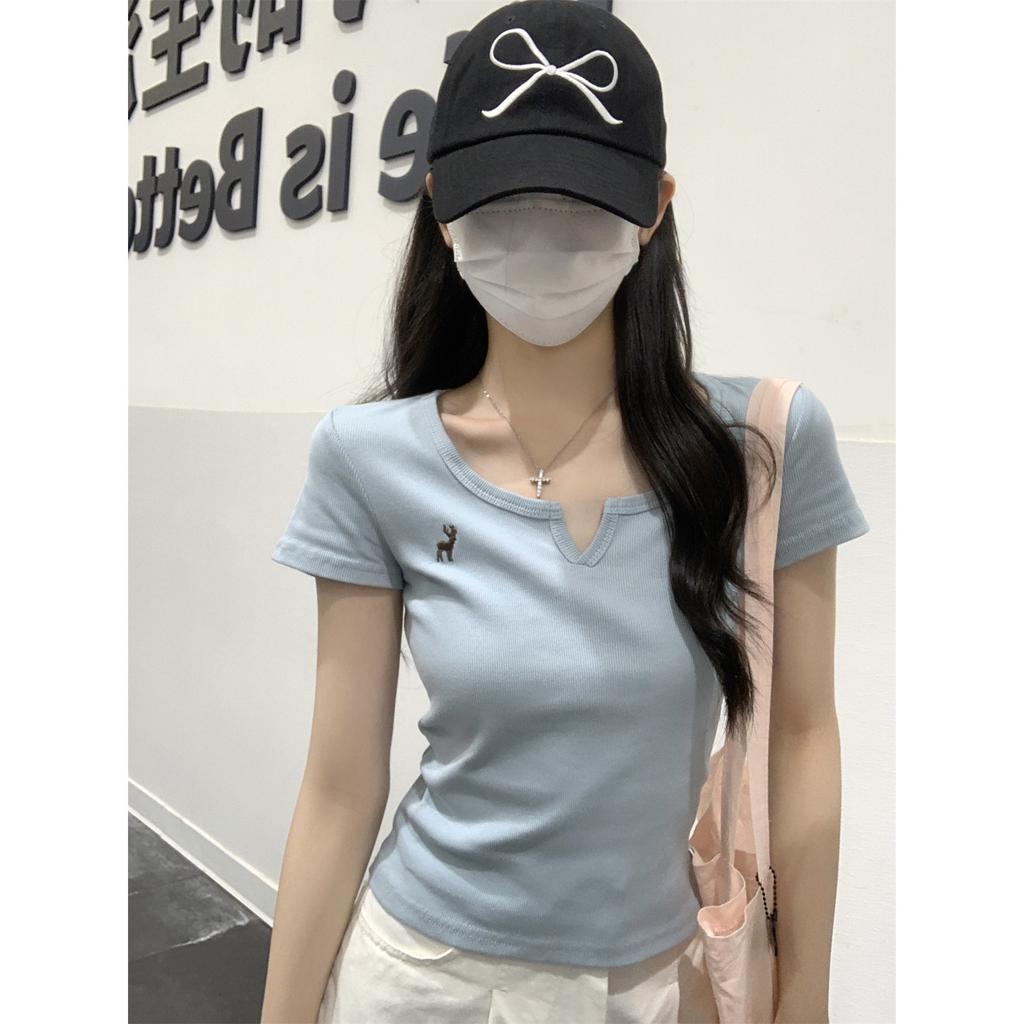 Summer new Korean version bm slim-fit half-open V-neck versatile embroidered design sense pure cotton short-sleeved T-shirt top women