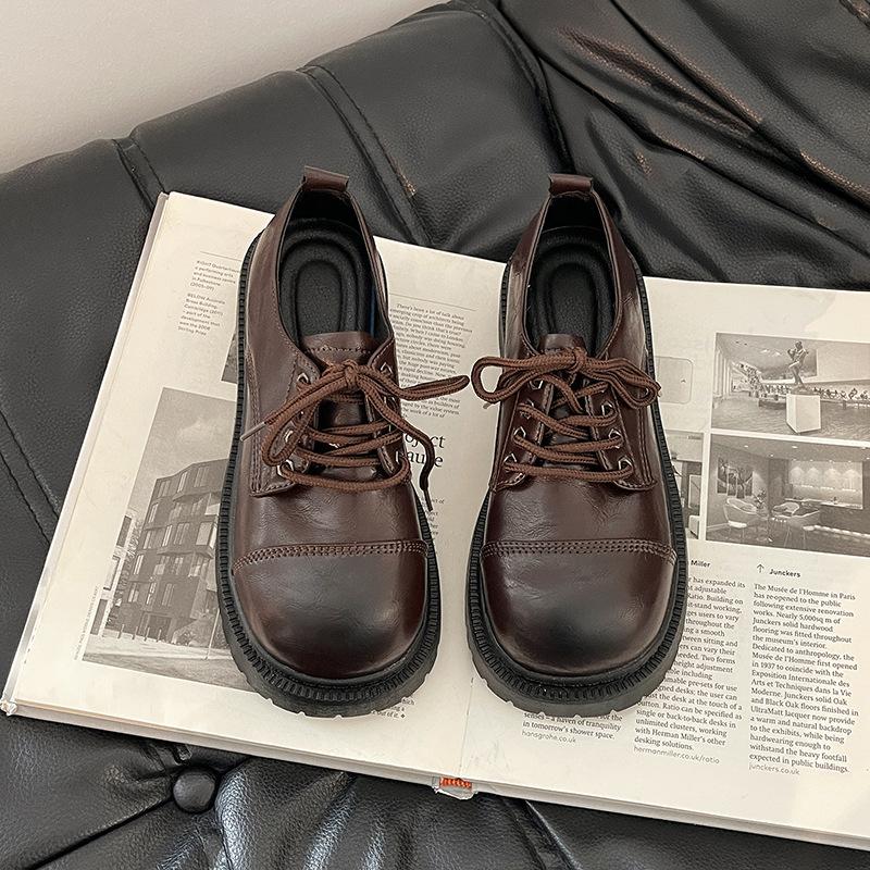 

Ретро простые туфли из маленькой кожи в британском стиле женские универсальные осенние модные на шнуровке с юбкой на танкетке одинарные туфли лоферы 40 коричневый