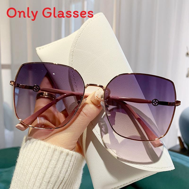 Retro Womens Square Sunglasses With Metal Frame And Gray Tac Lenses For Outdoor Use