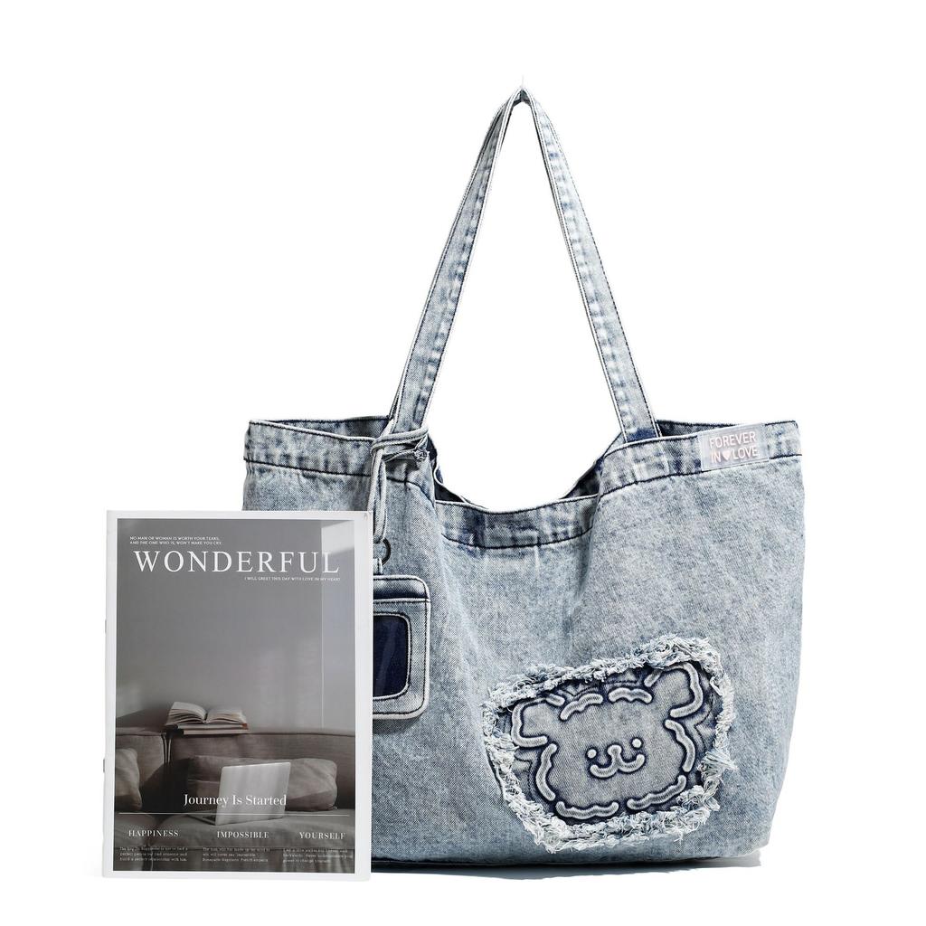 Tote Bag with Large Capacity and Relaxed Design, Suitable for Commuting and Versatile Cross-body Bag