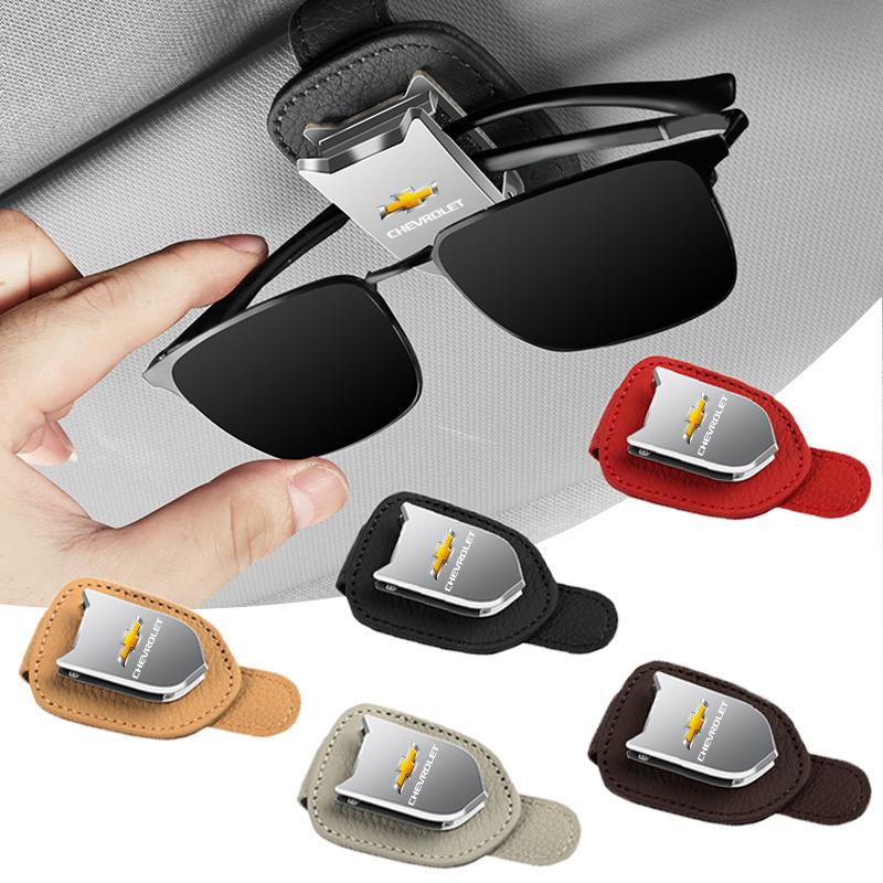 1Pcs Auto Sun Visor Glasses Box Sunglasses Clip Card Ticket Holder Stand for Chevrolet Captiva Silverado Spark Monza Crvalier UJ3