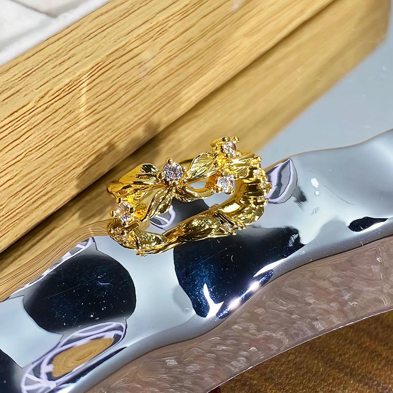 Heavy Industry Medieval Personality Brushed Clover Diamond Opening Ring Light Luxury Niche Design Advanced Retro Ring