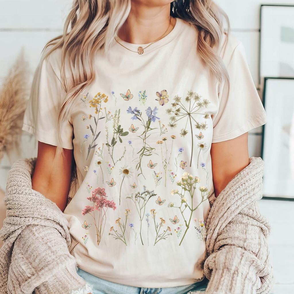 Pressed Flowers Tshirt,Aesthetic Wildflowers Cottagecore Shirt,Oversized Vintage Botanical Tee,Floral Nature Boho Shirt, Garden Lover Shirt