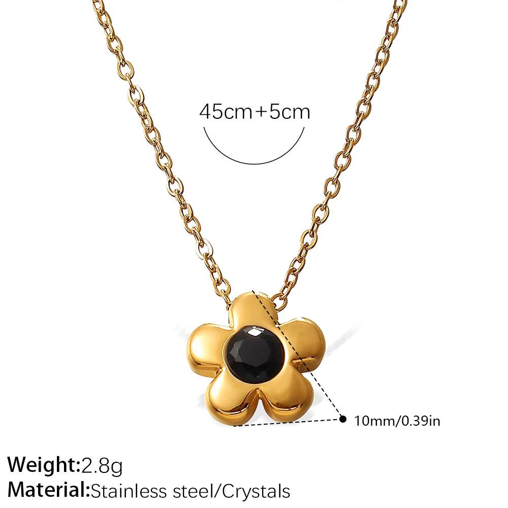 Trendy Retro Round Brand Engraved Rose Pendant Necklace Fashionable Simple Versatile High-End Necklace