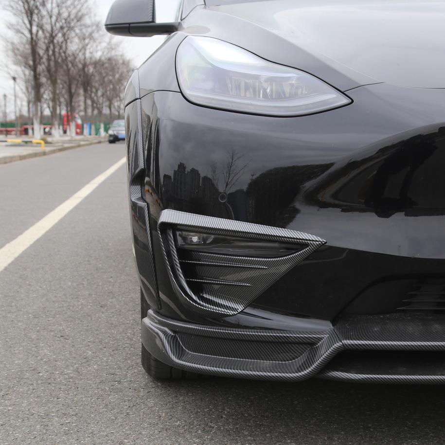 Tesla Model Y (2019-2024) Wolf Fang Fog Light Frame Exterior Modification