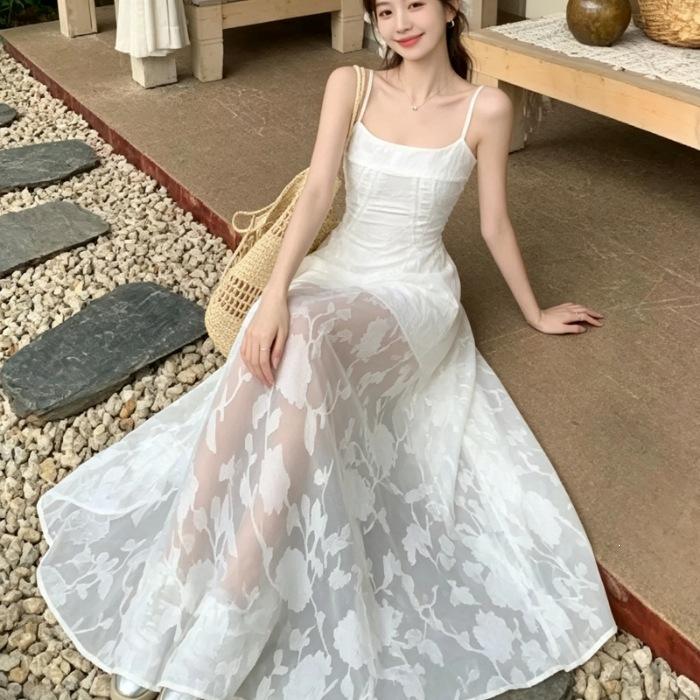 French Mint Green Lace Spaghetti Strap Dress for Women, Summer Elegance Waist-cinching A-line Skirt, Seaside Vacation-style Long Dress
