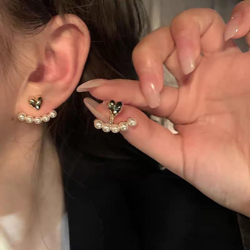 Gold Ring Earrings Women's Ear Buckles Light Luxury High-end Earrings Autumn and Winter Ring Earrings