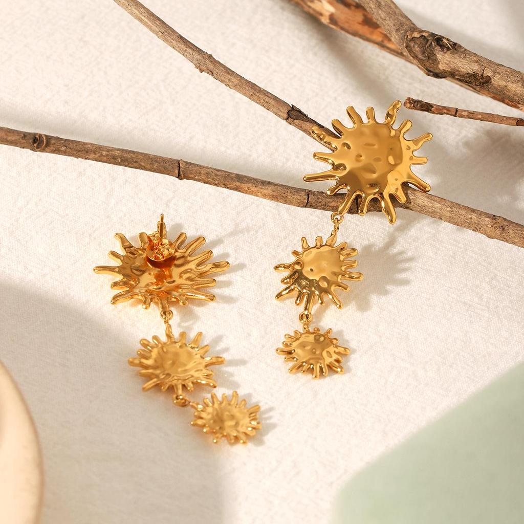 European-American Stainless Steel Hammered Sun Earrings: Light Luxury Titanium Steel Long Tassel Dangles for Women